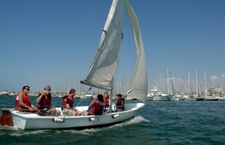 que-fer-al-garraf_gaudir-el-mar_activitats-nautiques